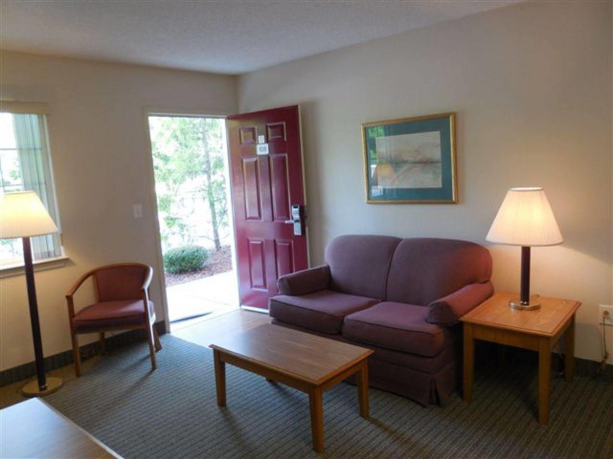 Affordable Suites Salisbury Exteriör bild