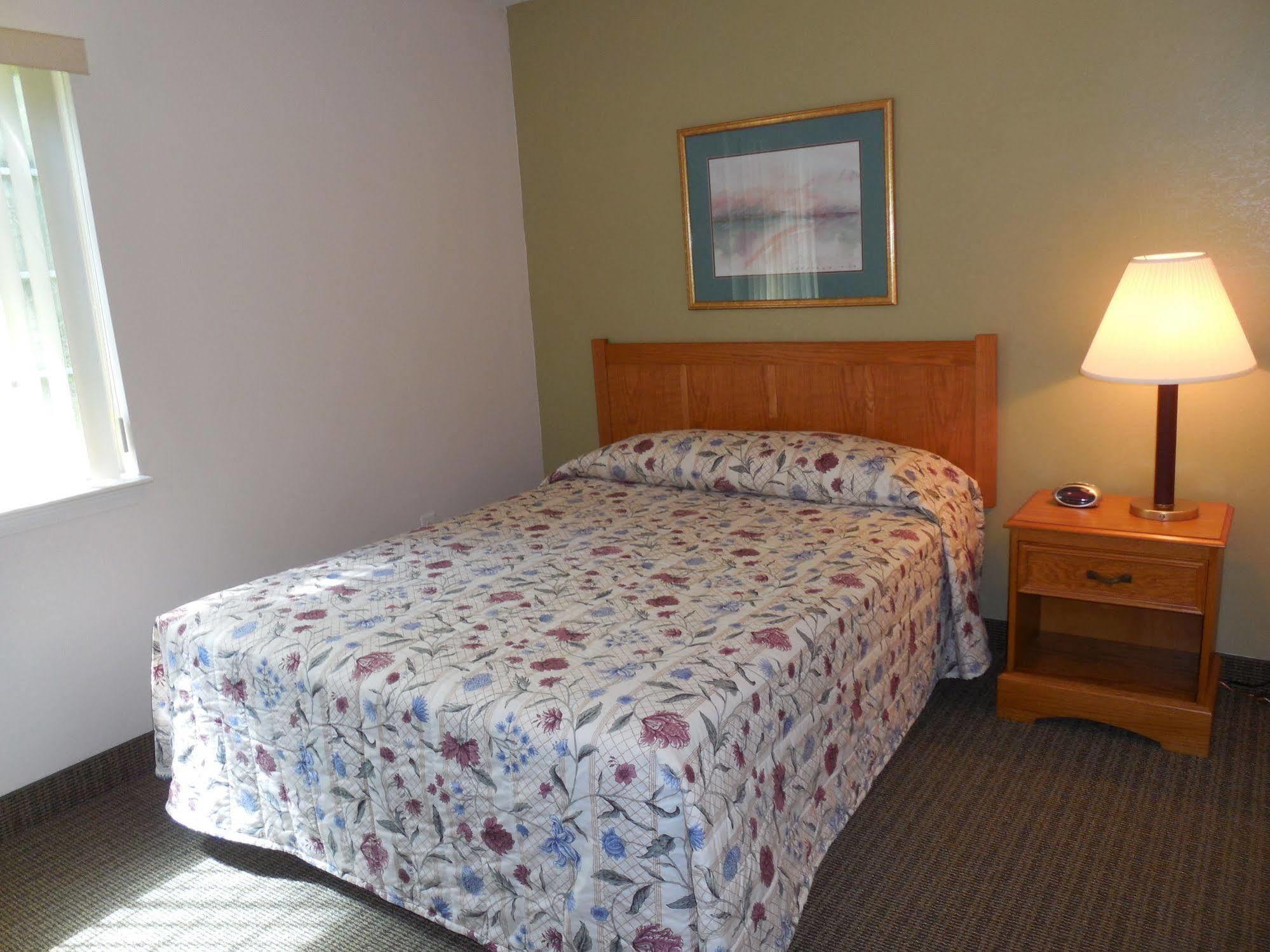 Affordable Suites Salisbury Exteriör bild